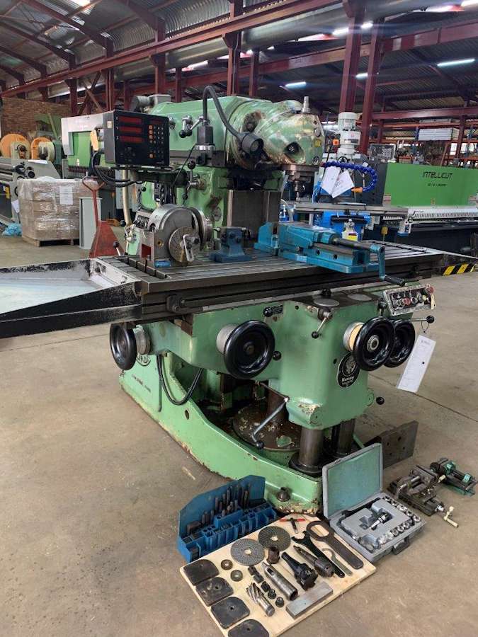 Used Machine Huron ISO 50 Universal Milling Machine (11770) TH