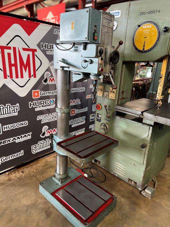 Strands S32ME Geared Head Drilling Machine (12627)