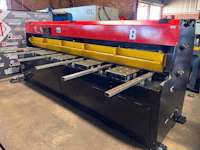  Q11Y 4 x 3100 Hydraulic Guillotine (8990)