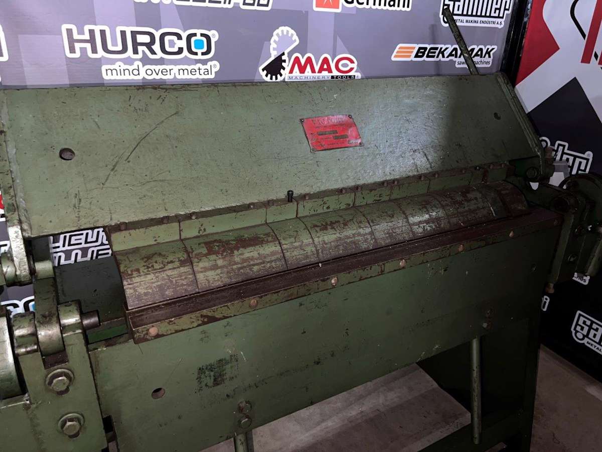 Used Machine Victory BP316 Box & Pan Folder (12604) TH Machine Tools