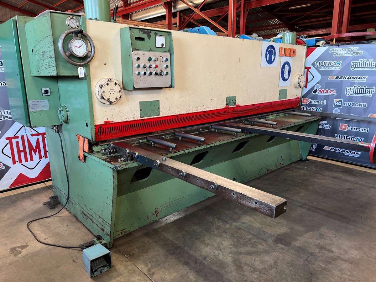 LVD MVS-31-6-35 Hydraulic Guillotine (12844)