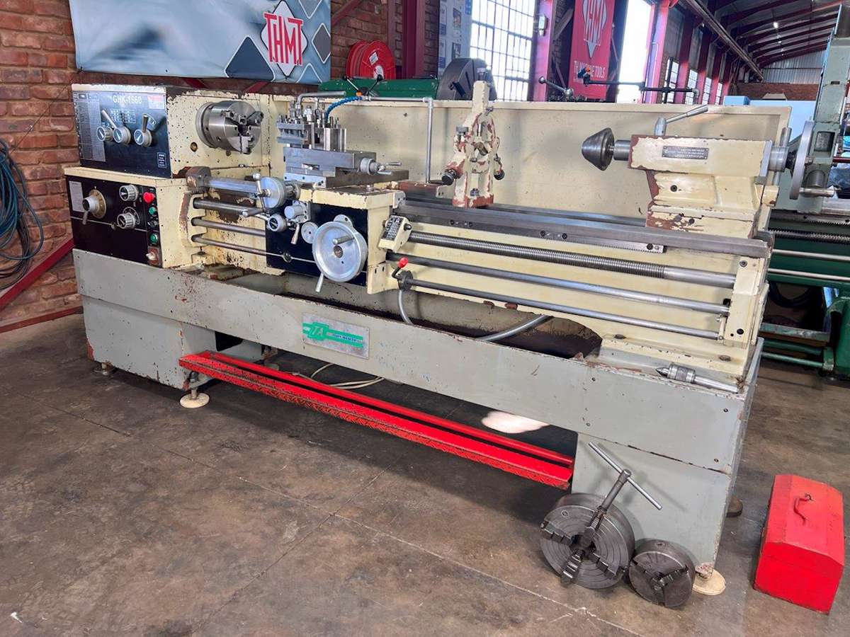 Turnmaster GHK-1660 Centre Lathe (12823)