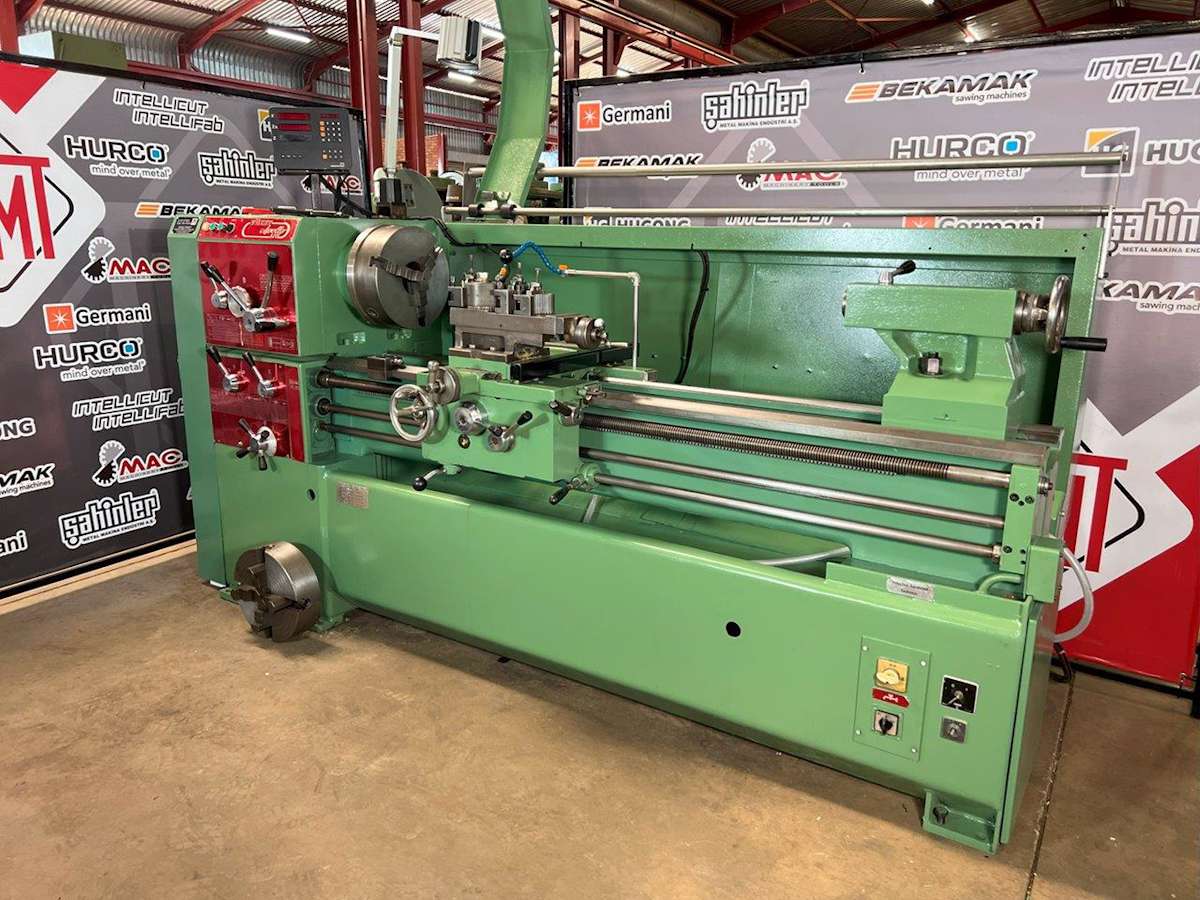 Voest Apollo 520 Centre Lathe (13347)