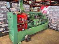 Voest Apollo 520 Centre Lathe (13347)