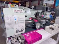 Optimum D280 x 700G Centre Lathe (10646)
