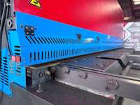 Accurl 12x3200 NC Hydraulic Guillotine (14370)