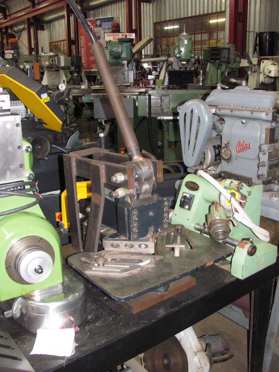  4T Hand Notching Machine (5805)