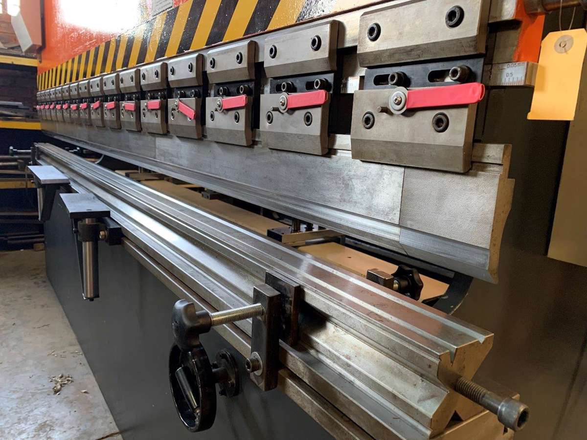 Used Machine ACL WA67Y 80 Ton x 3200 Hydraulic Press Brake (11381